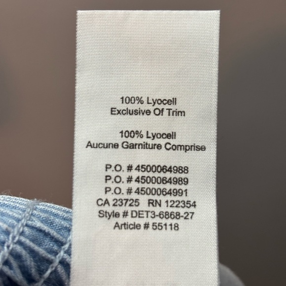 TNA Light Blue Athletic Shorts Denim look 100% Lyocell ladies size Small Aritzia - Picture 8 of 9